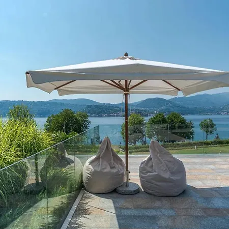 Villa Modern Lakeside Oasis With Pool Madonna Del Sasso